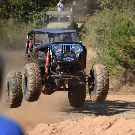 Off-Road Overhaul: How Upgraded Parts and Vehicle Mounts Boost Performance